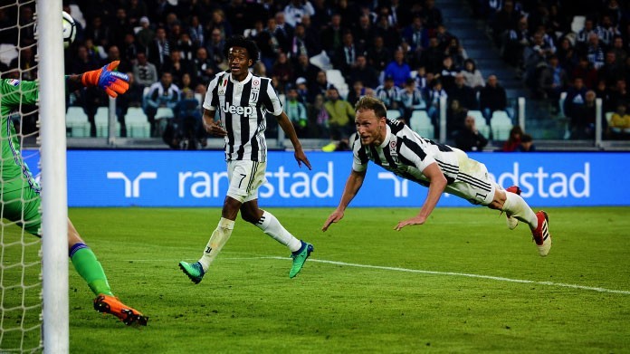 howedes gol juventus sampdoria aprile 2018