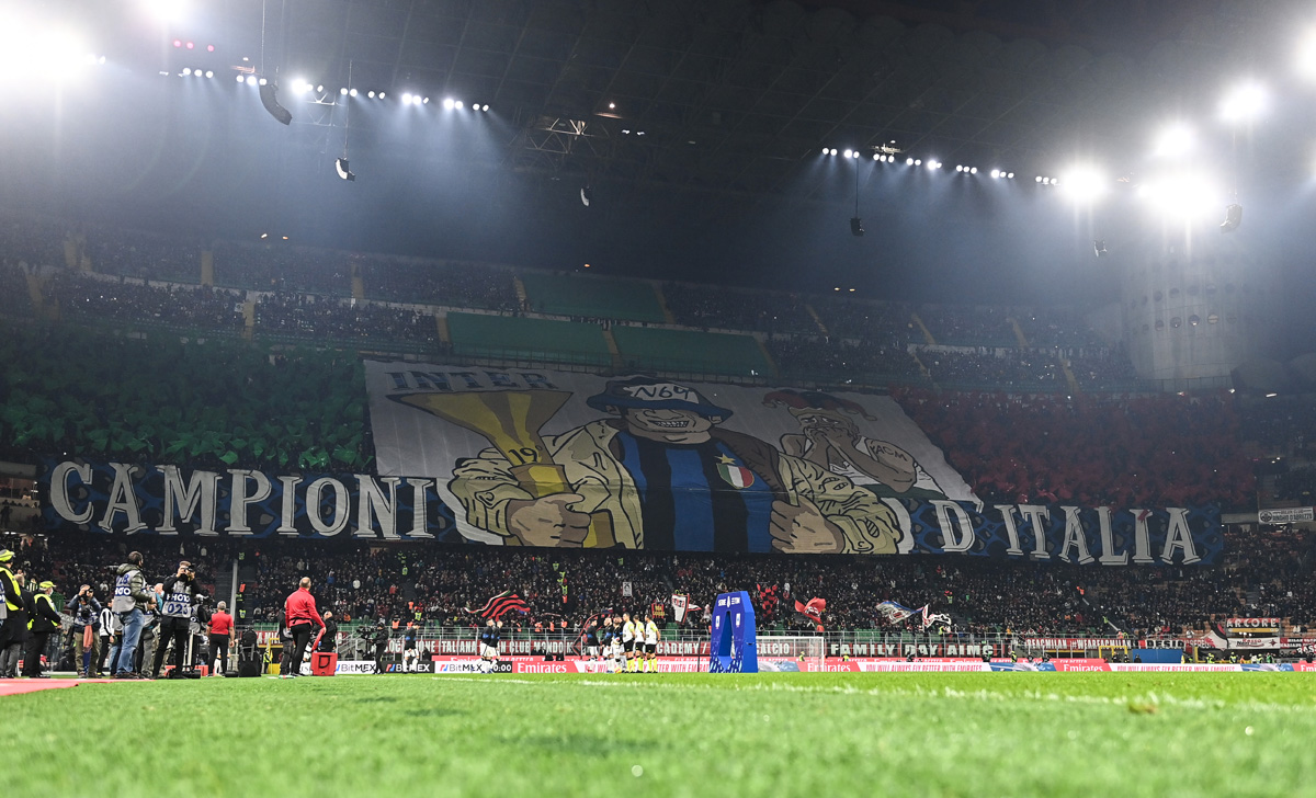 Coreografia tifosi Inter curva nord