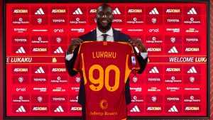 Roma, la procura apre un’inchiesta sui danni alle auto per l’arrivo di Lukaku