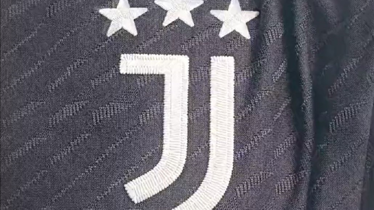 juve terza maglia