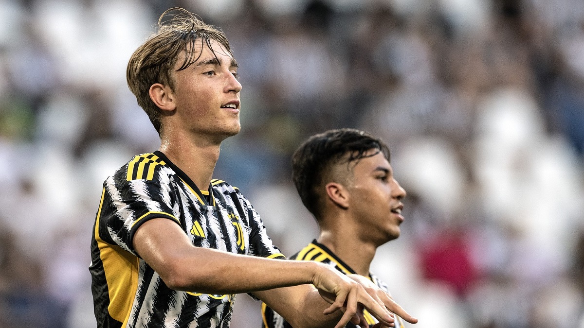 Juventus Huijsen 