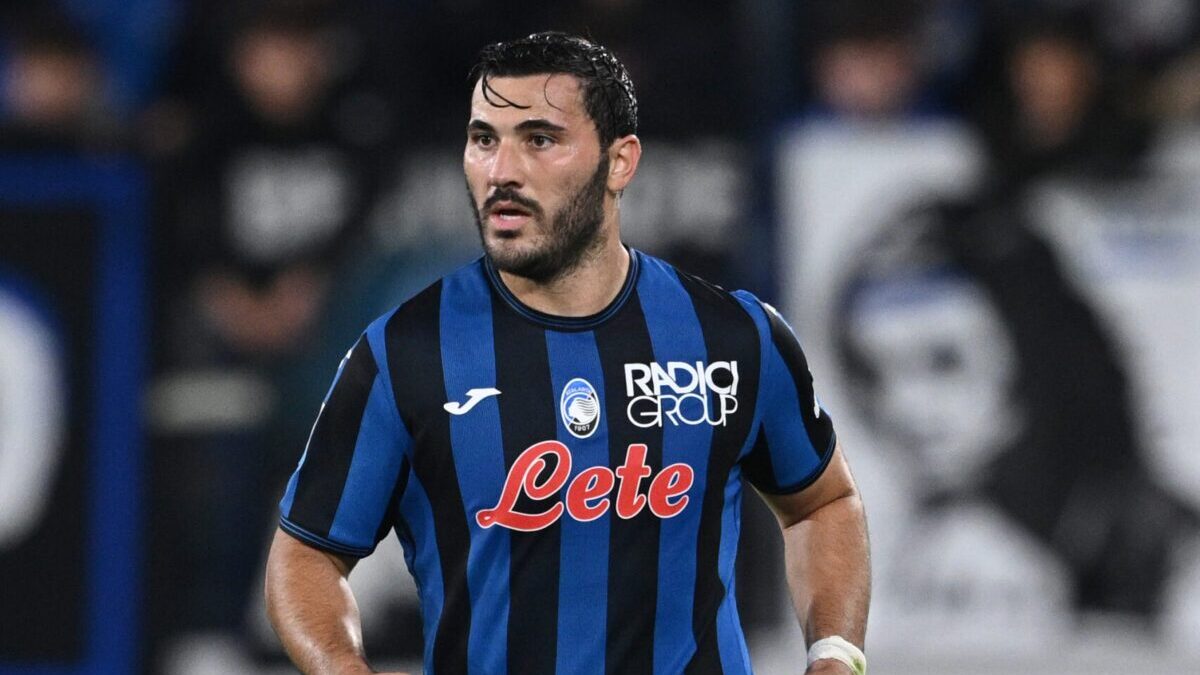 Stoccarda Atalanta, infortunio Kolasinac: sostituito il difensore, ecco le condizioni