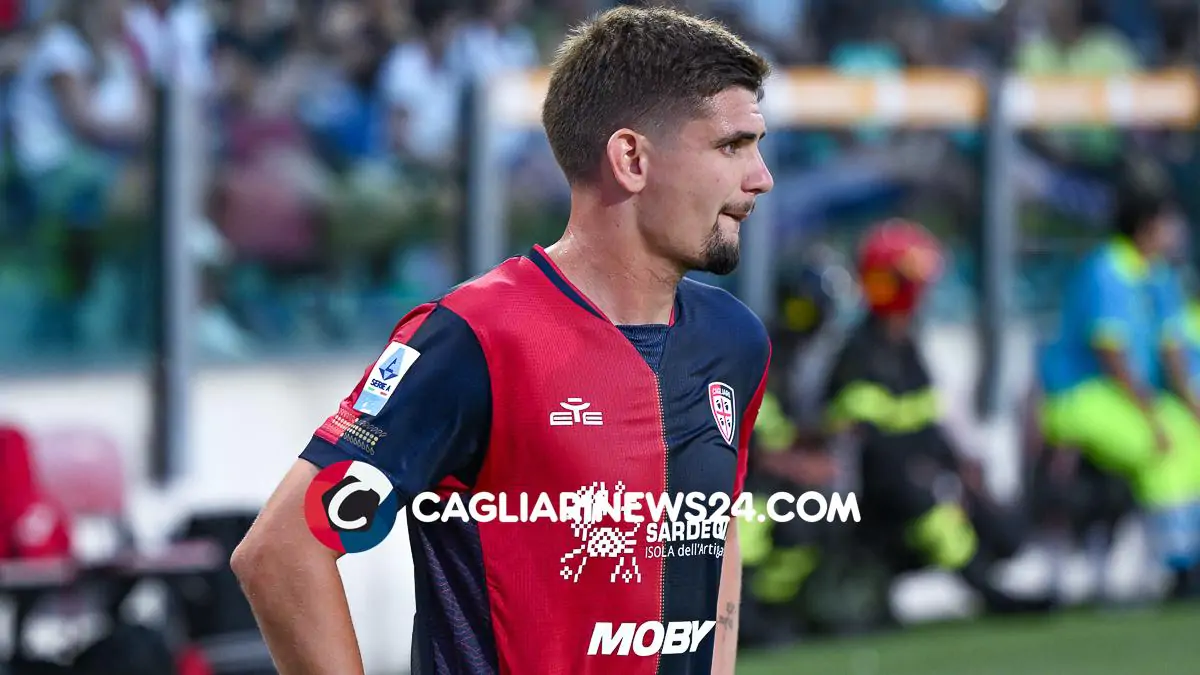 Cagliari, Marin: «Futuro? Non voglio parlarne ore. Coman? Purtroppo è infortunato perché ha un problema al tendine, ma starà bene tra…»