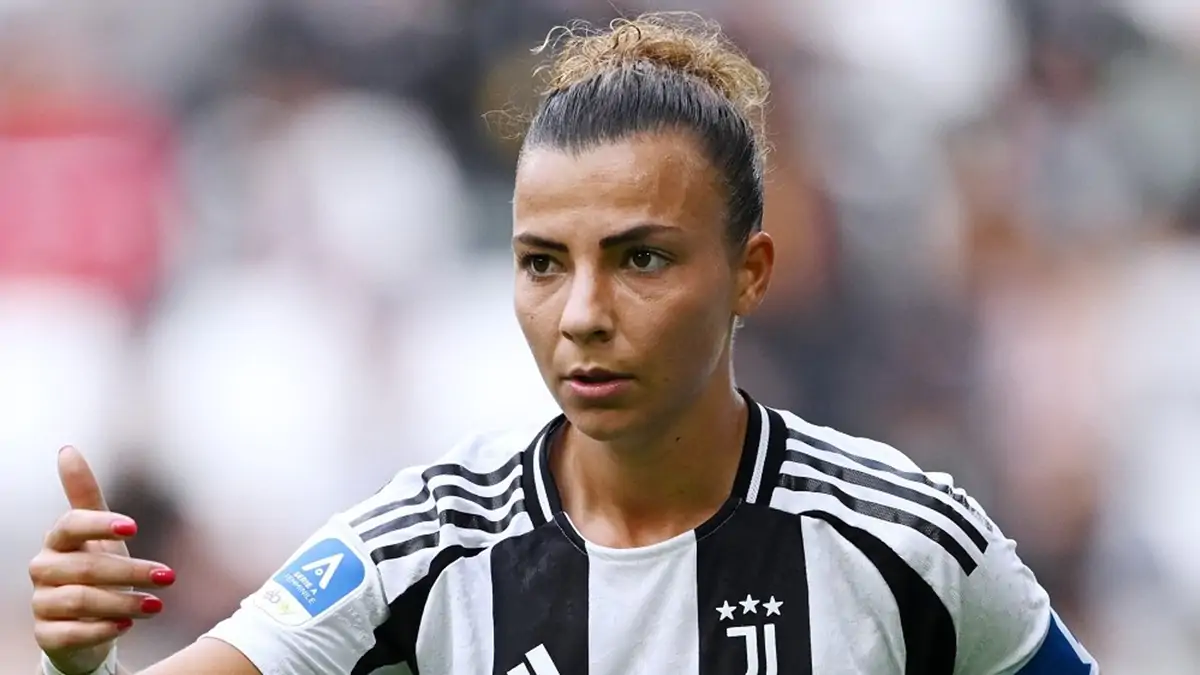 Juventus Women, clamoroso colpo di scena: Arianna Caruso lascia la squadra bianconera per giocare in quella big