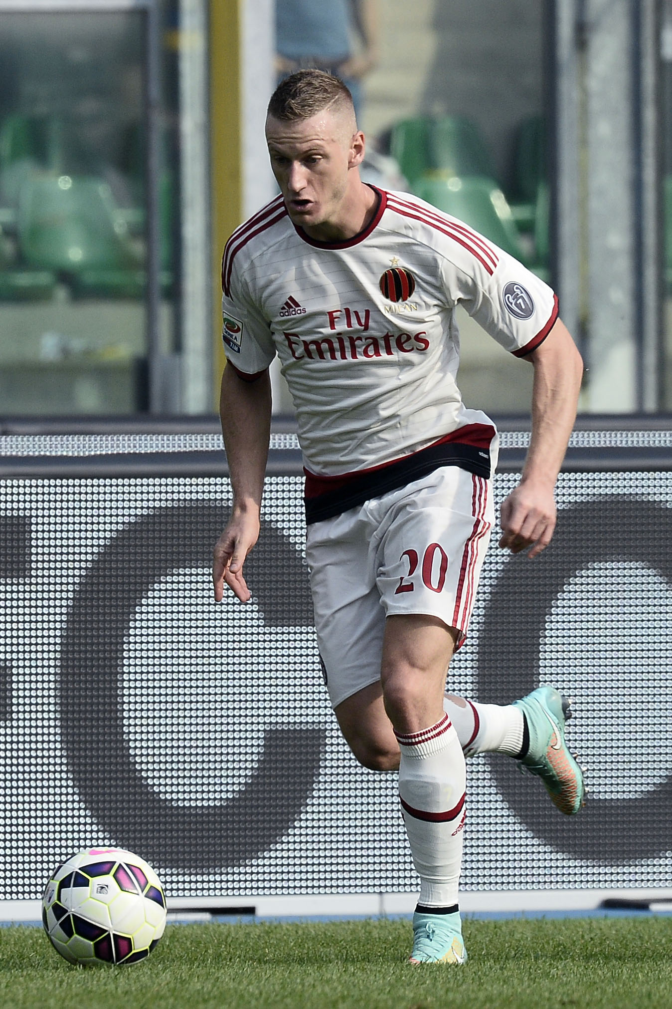 abate azione milan away ottobre 2014 ifa