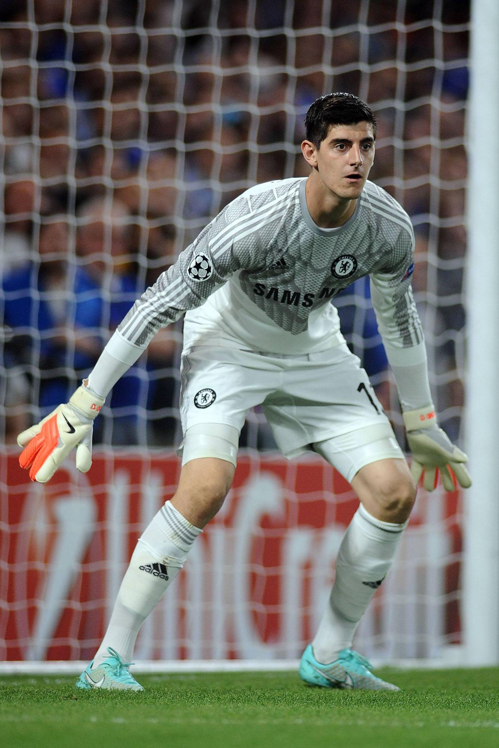 courtois grigio chelsea champions league settembre 2014 ifa