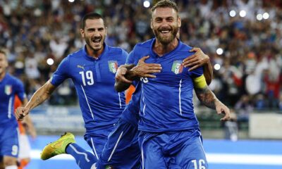 de rossi esulta italia settembre 2014 ifa