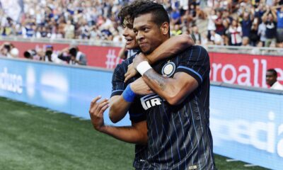 guarin esulta inter settembre 2014 ifa