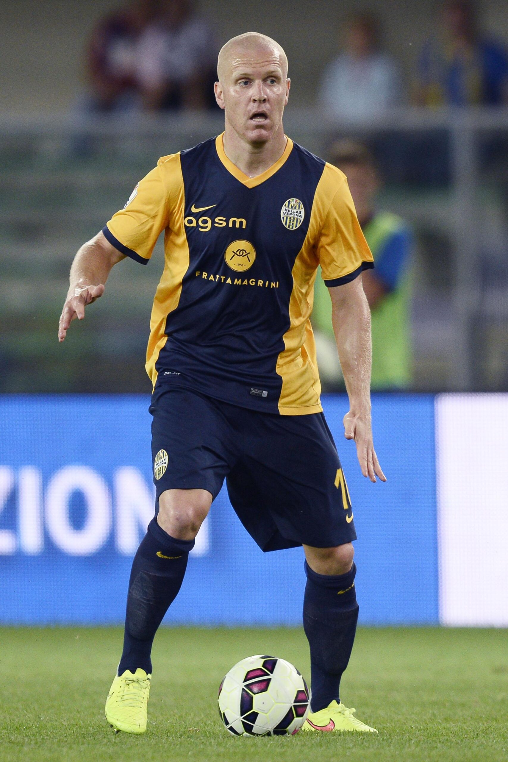 halfredsson azione hellas verona agosto 2014 ifa scaled