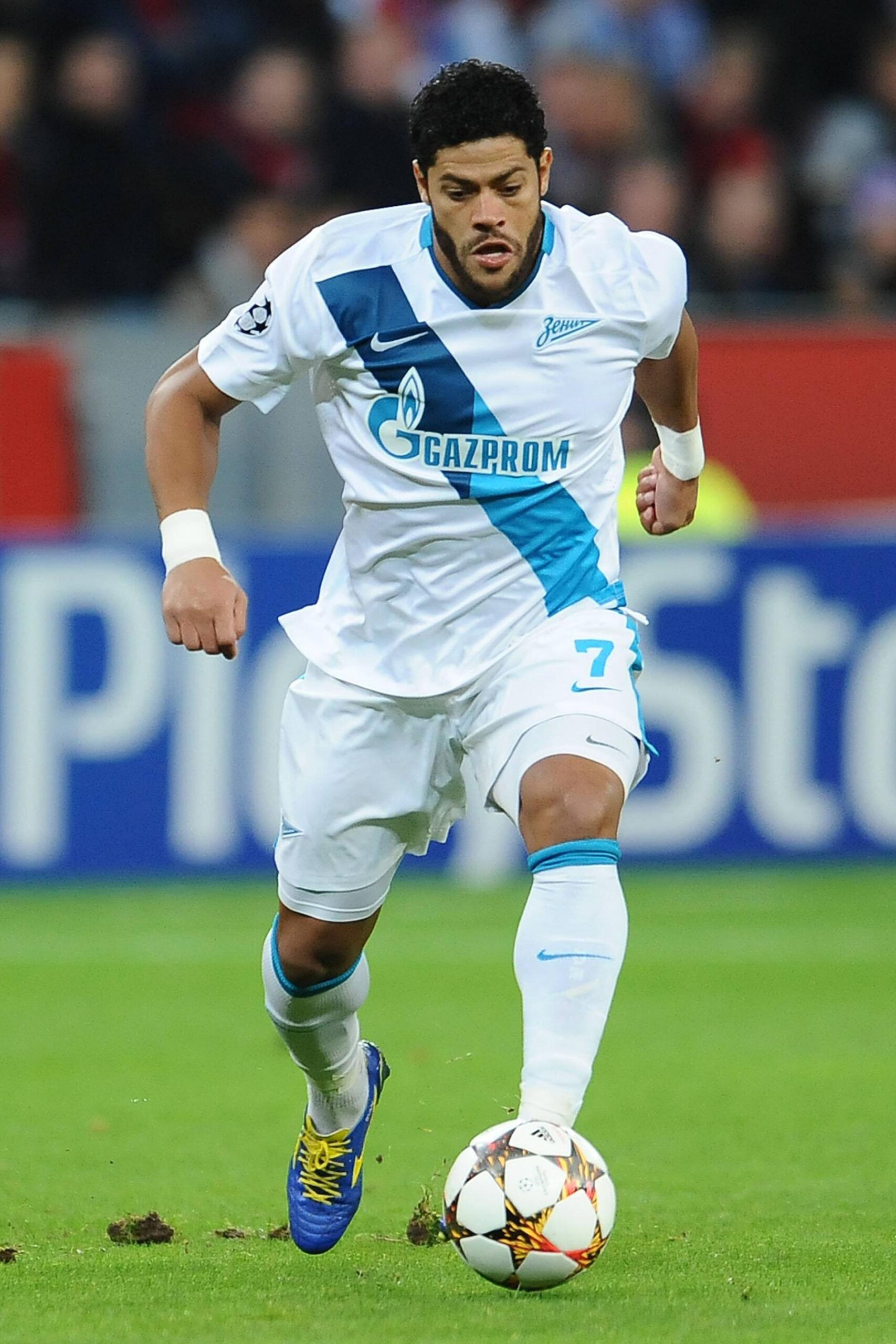 hulk azione zenit away champions league ottobre 2014 ifa scaled