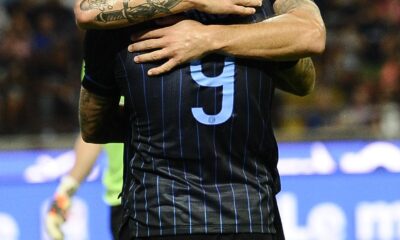 icardi osvaldo esultano inter europa league agosto 2014 ifa