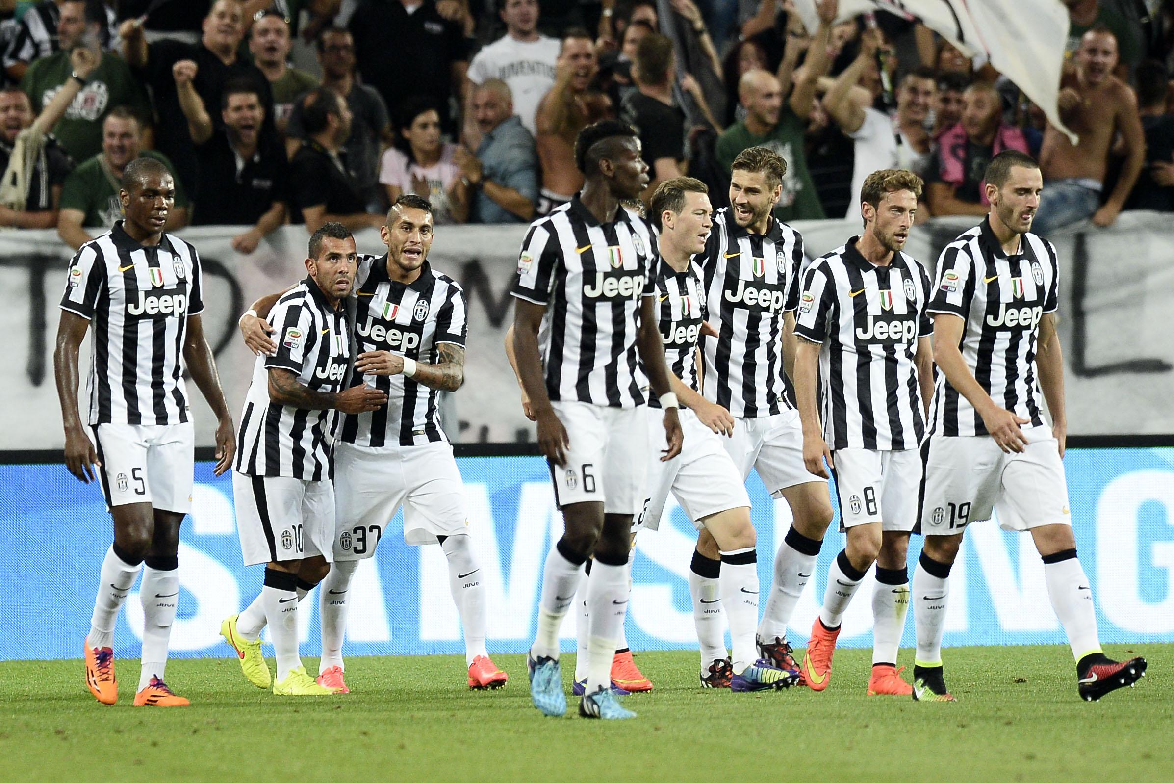 juventus squadra esulta settembre 2014 ifa