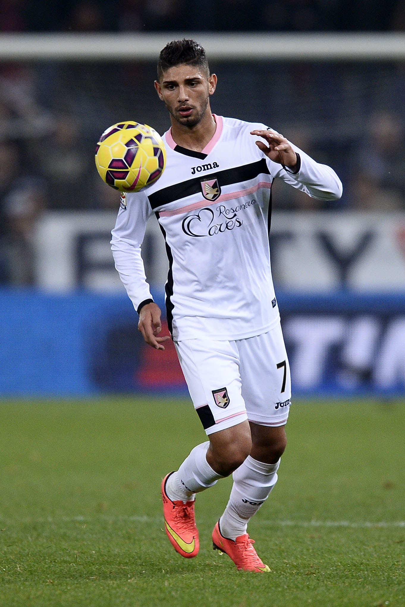 lazaar azione palermo away novembre 2014 ifa