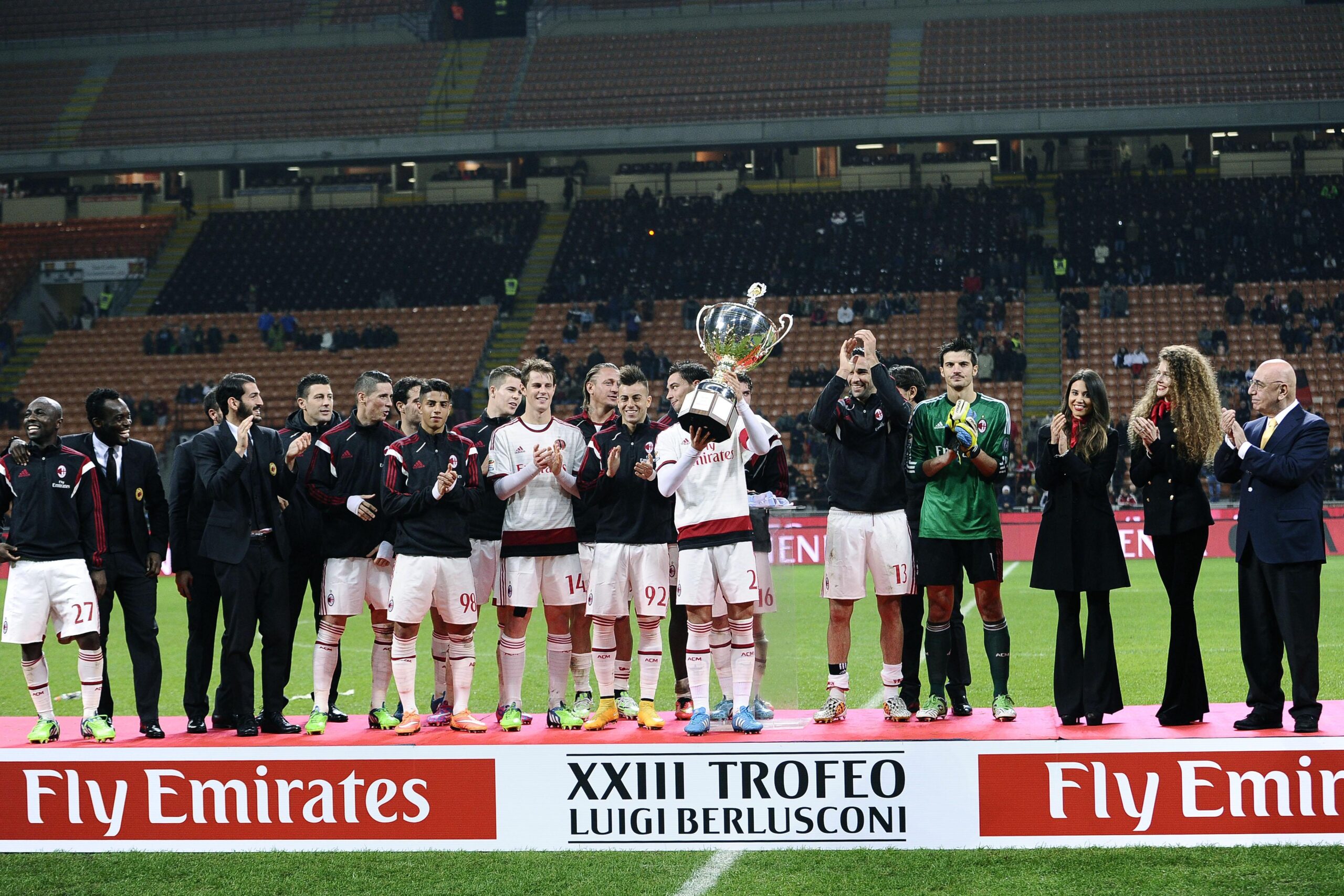 milan away premiazione trofeo berlusconi novembre 2014 ifa scaled