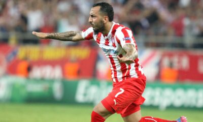 mitroglou esulta olympiacos champions league settembre 2014 ifa