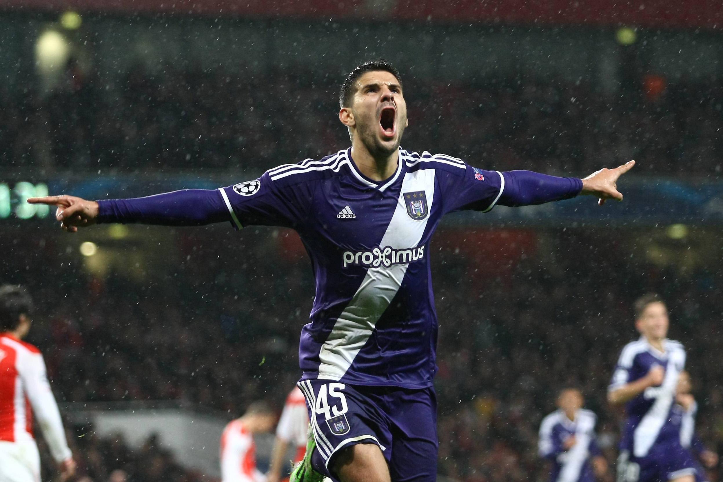 mitrovic esulta anderlecht champions league novembre 2014 ifa