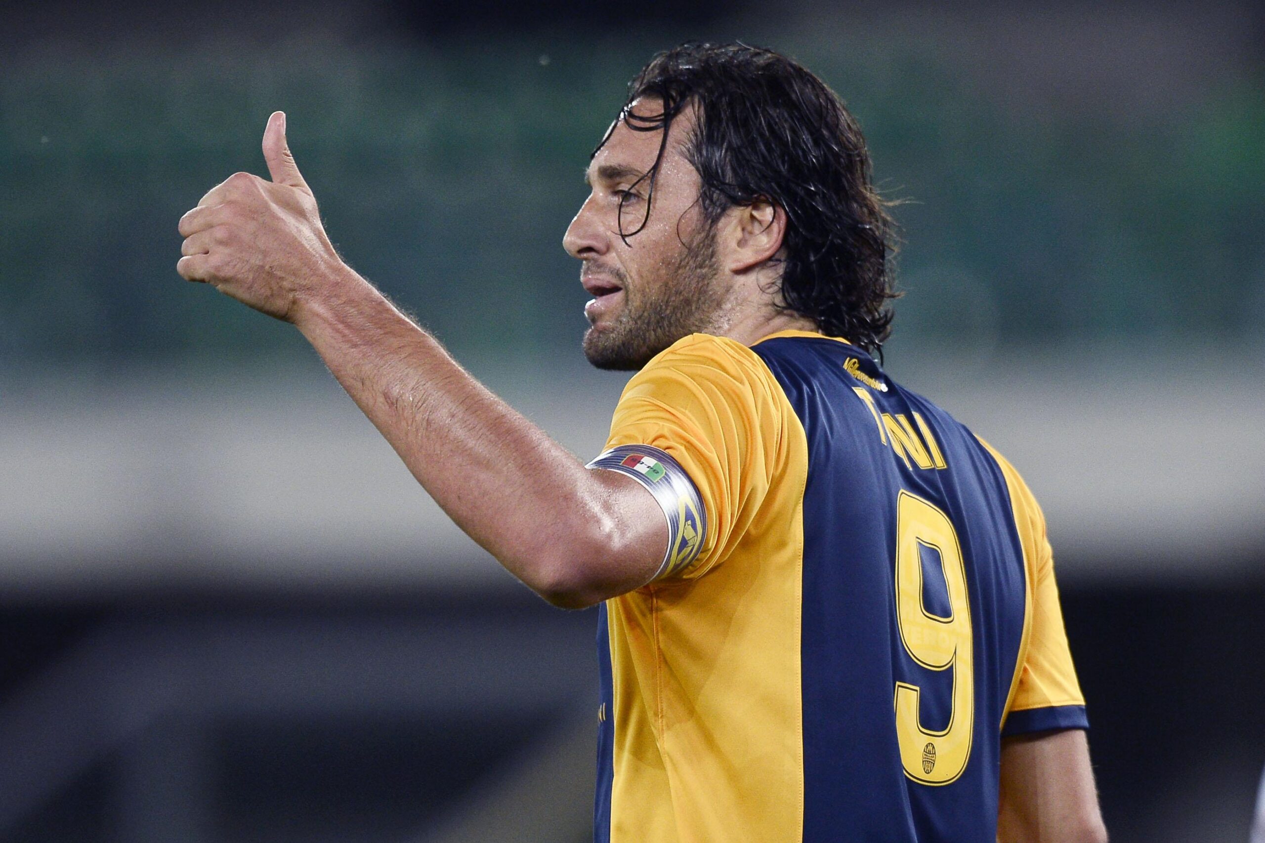 toni hellas verona agosto 2014 ifa scaled