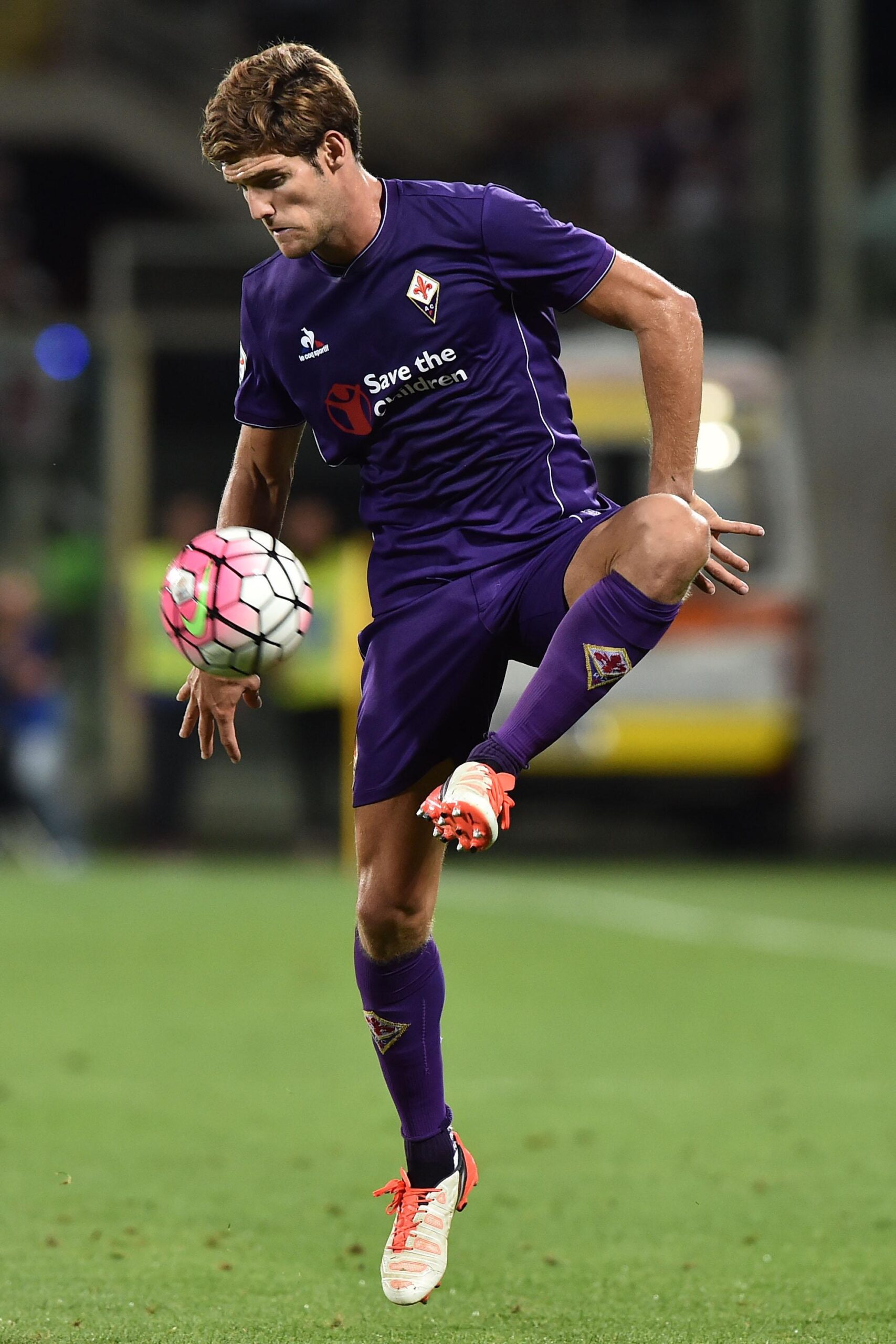 alonso marcos azione fiorentina agosto 2015 ifa scaled