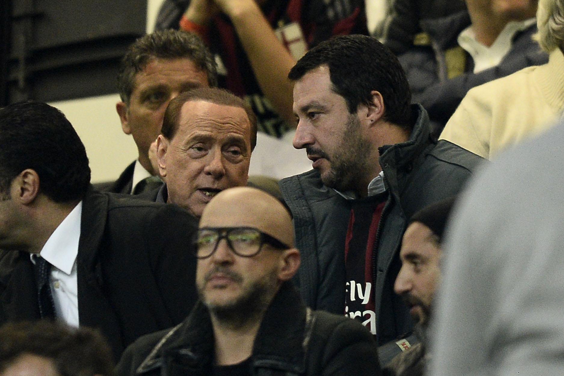 berlusconi salvini tribuna milan novembre 2015 ifa