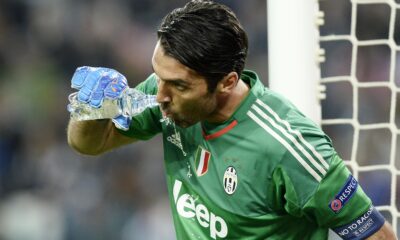 buffon beve juventus champions league settembre 2015 ifa