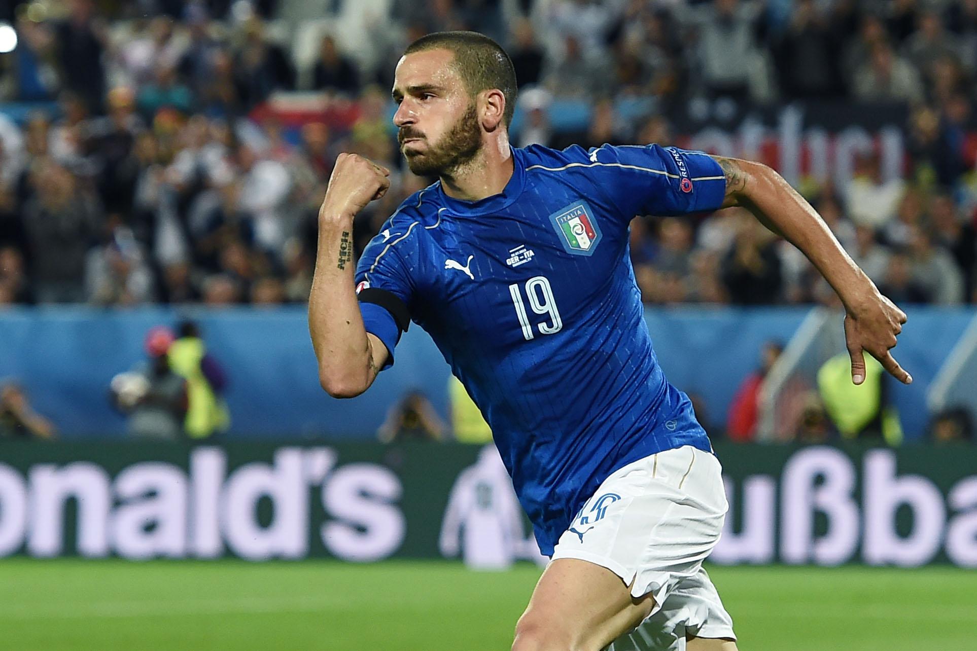 bonucci esulta italia europei luglio 2016 ifa