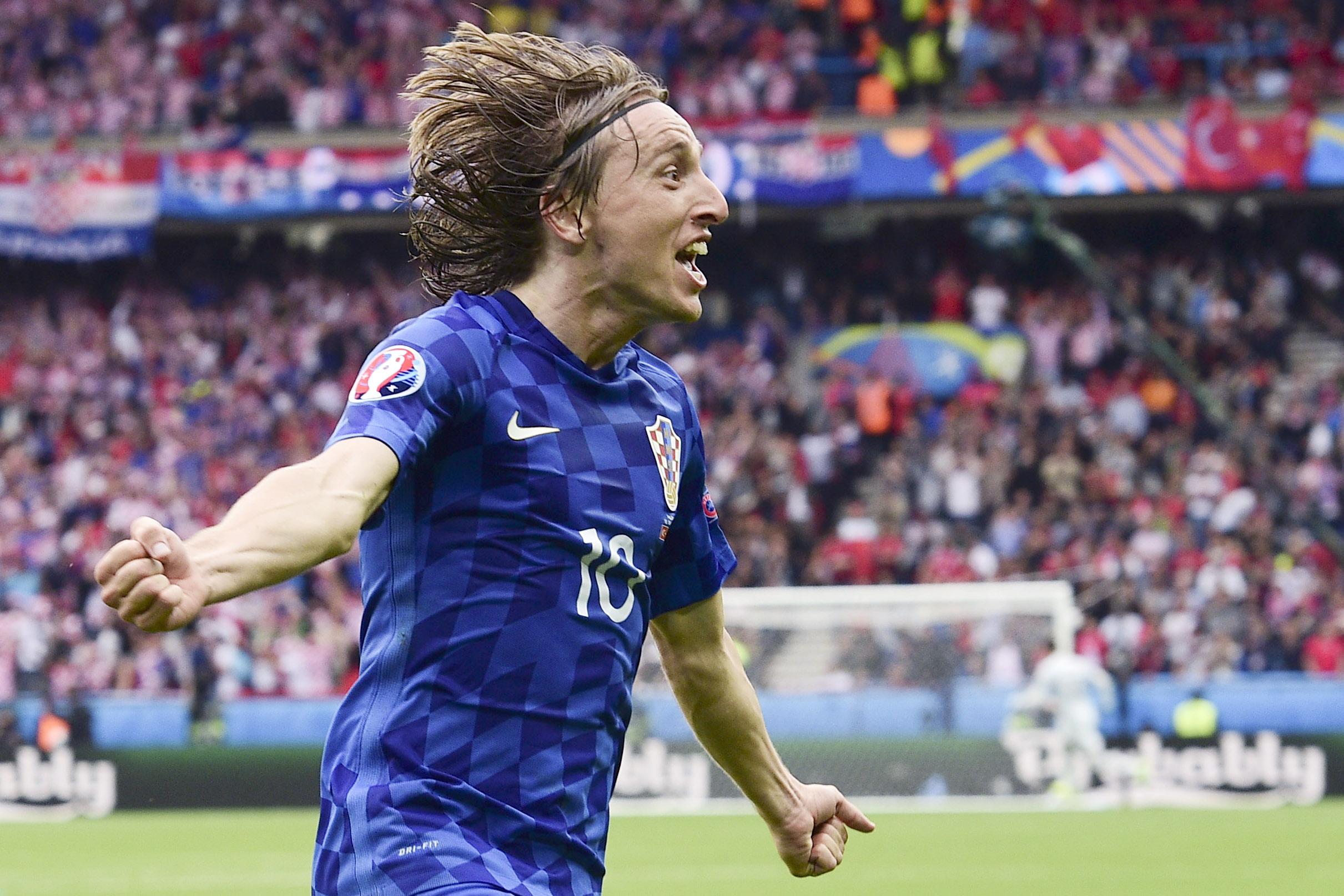 modric esulta bis croazia away europei giugno 2016 ifa