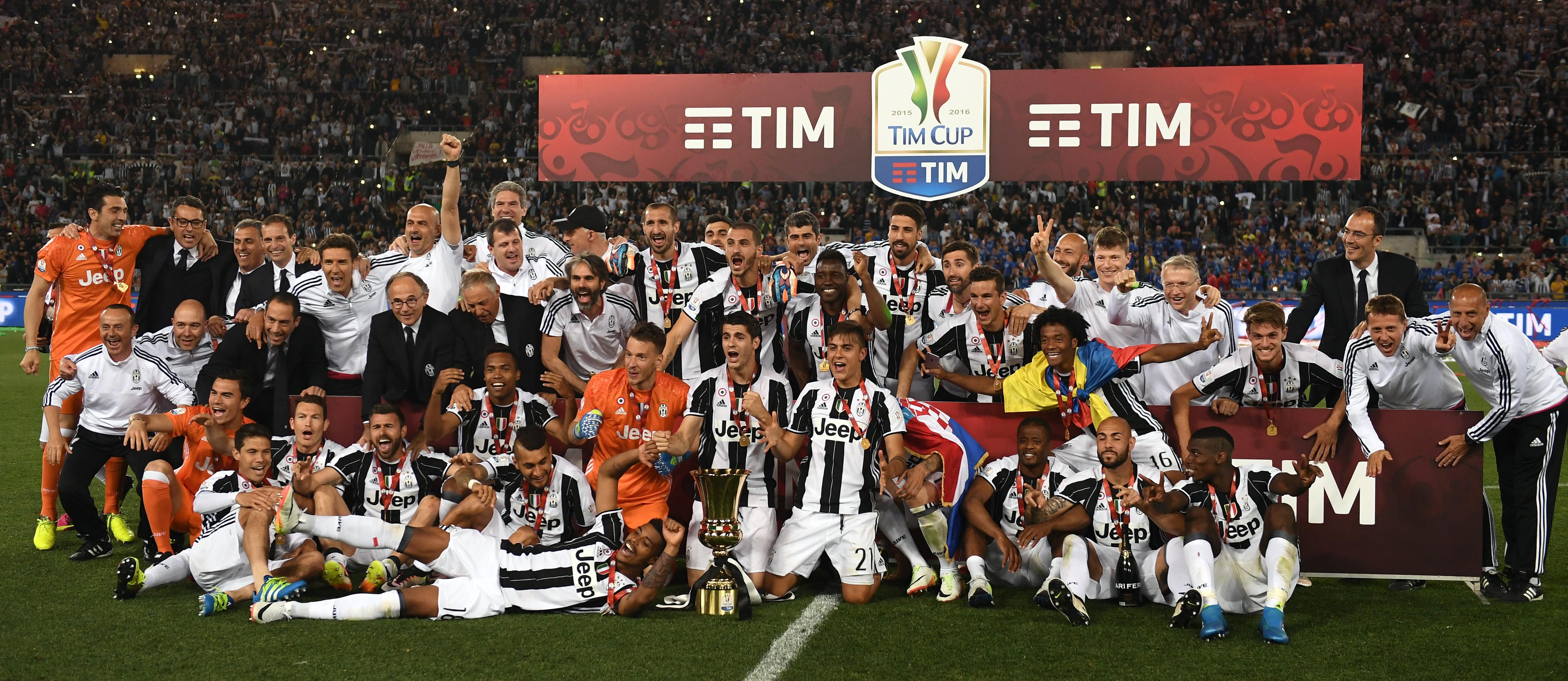 juventus premiazione finale coppa italia maggio 2016 ifa