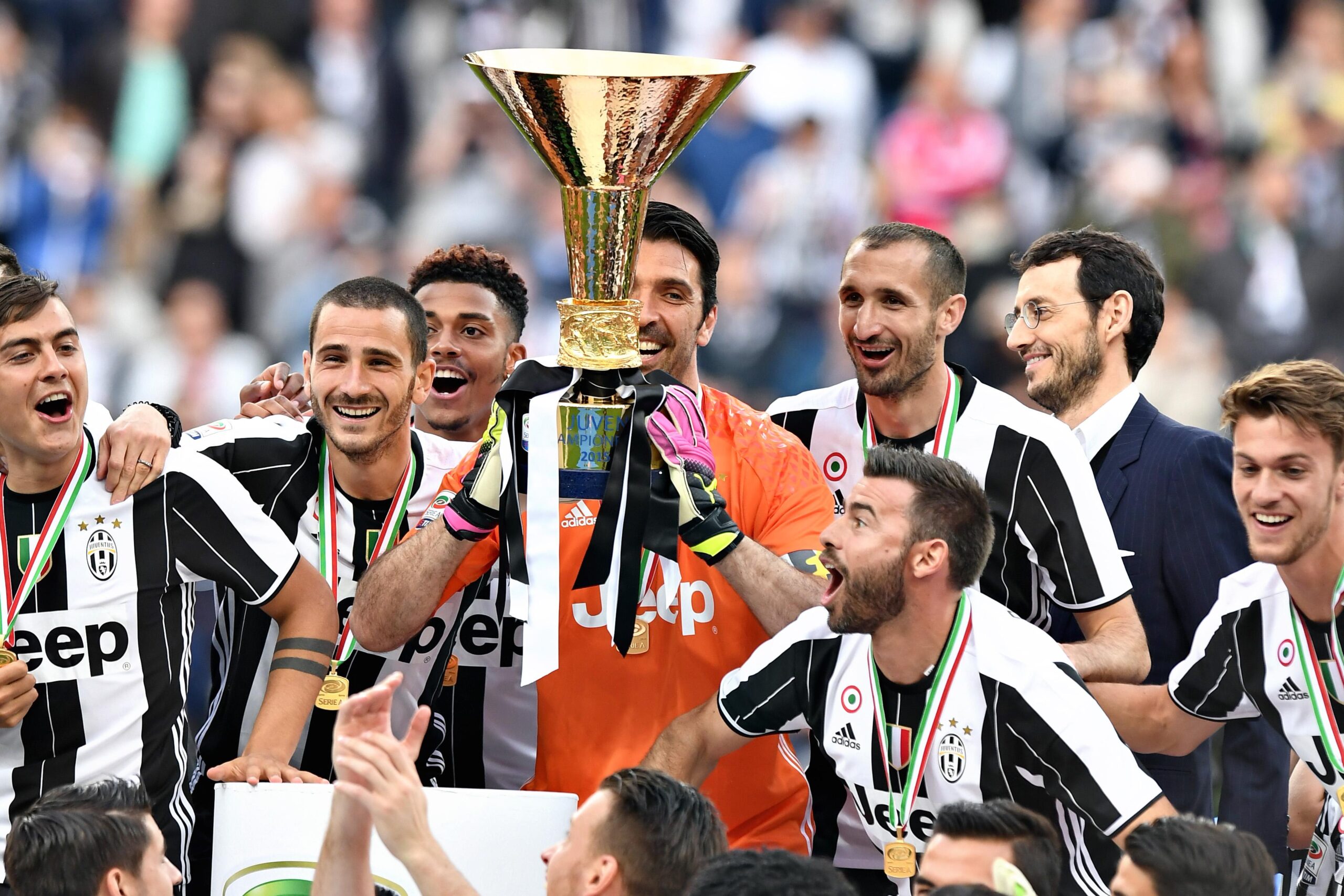 juventus premiazione scudetto bis maggio 2016 ifa scaled