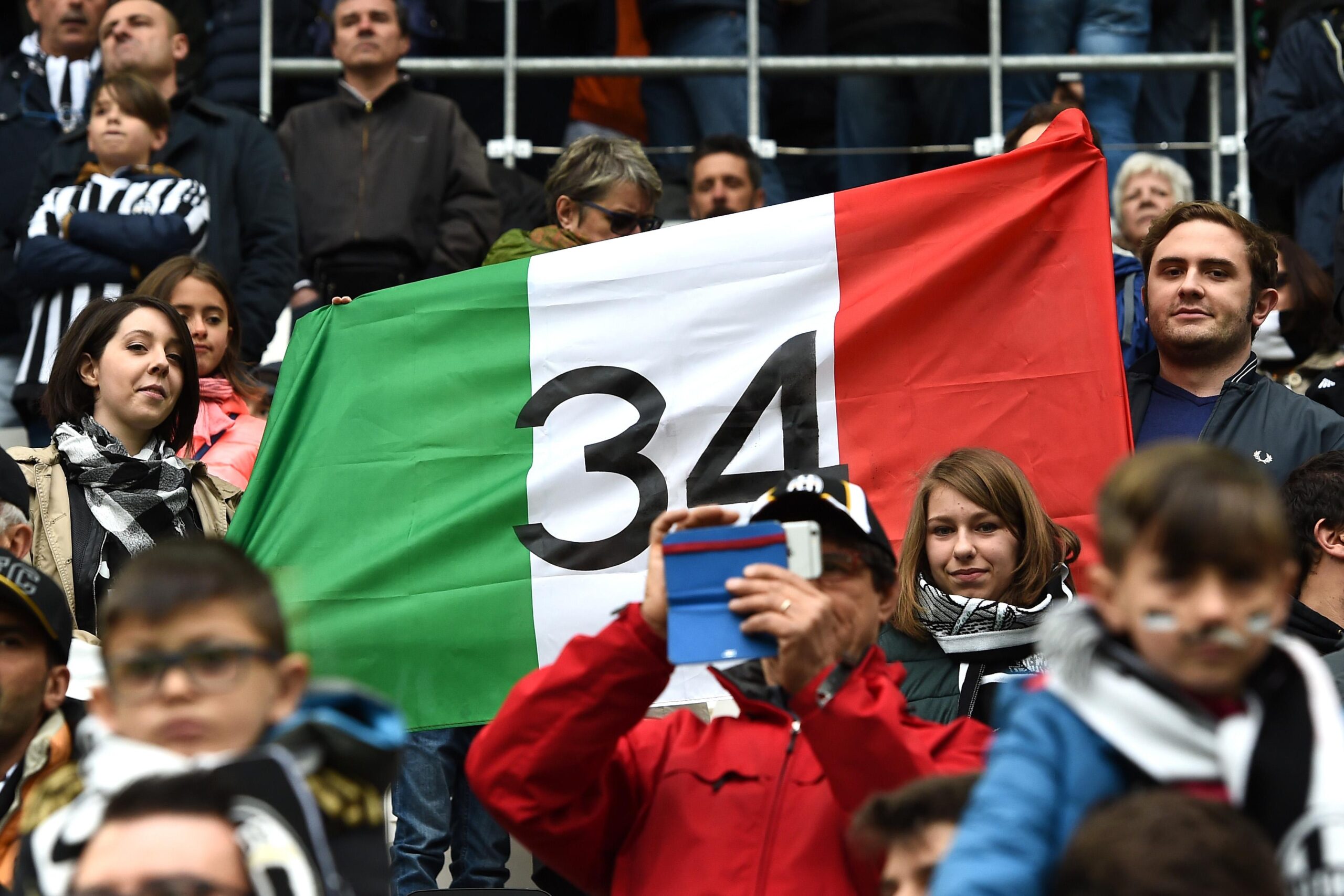 juventus tifosi scudetto 34 maggio 2016 ifa scaled