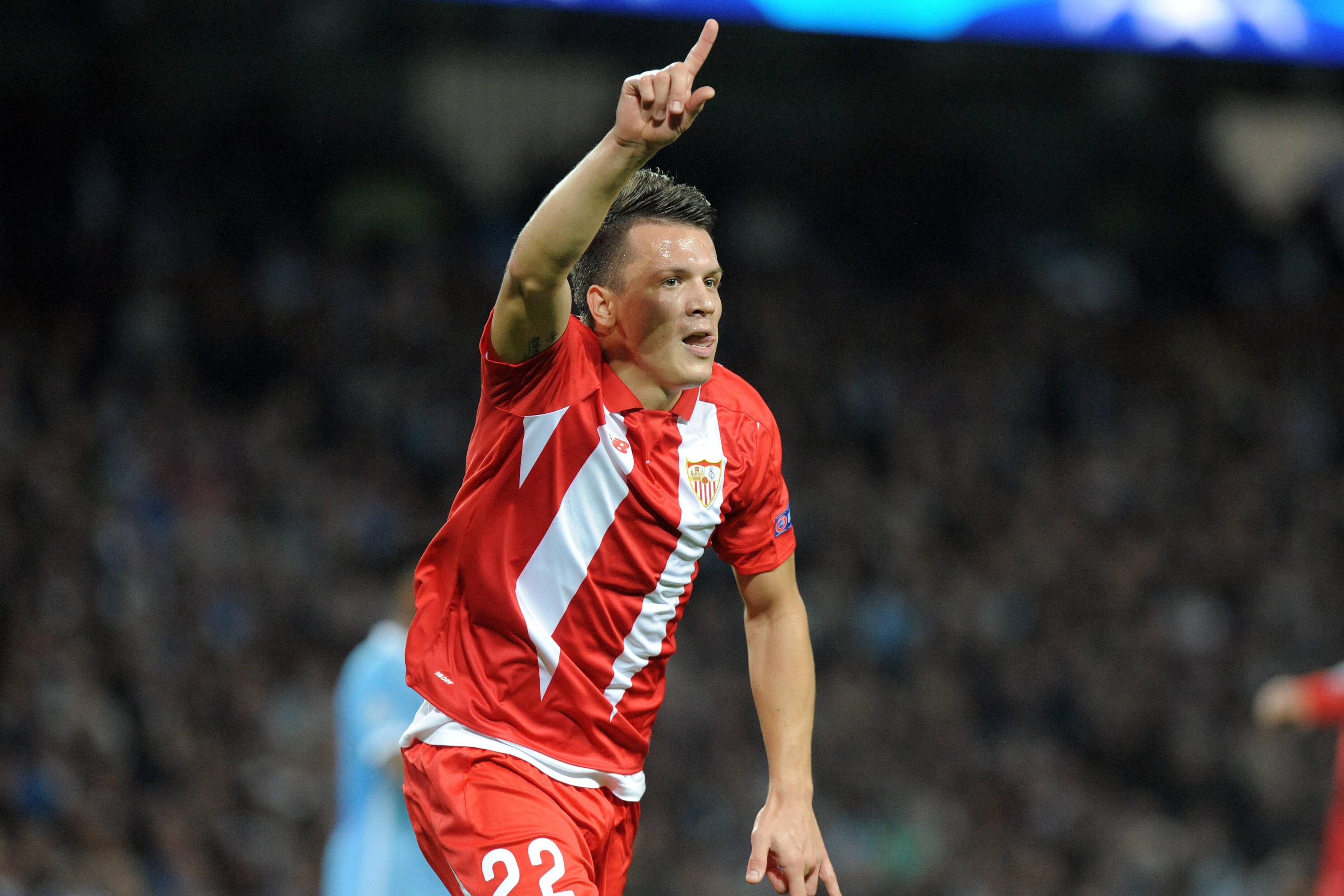 konoplyanka esulta siviglia champions league ottobre 2015 ifa