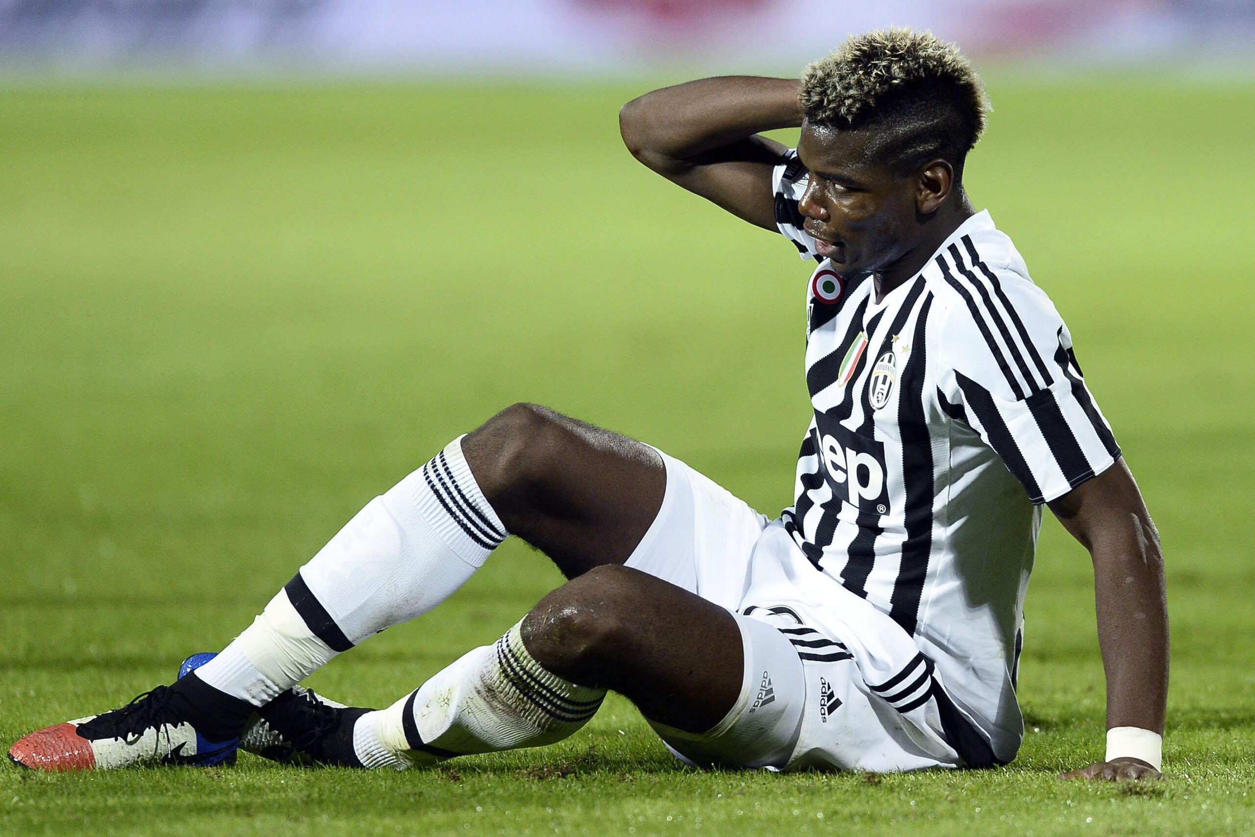 pogba disteso juventus novembre 2015 ifa scaled