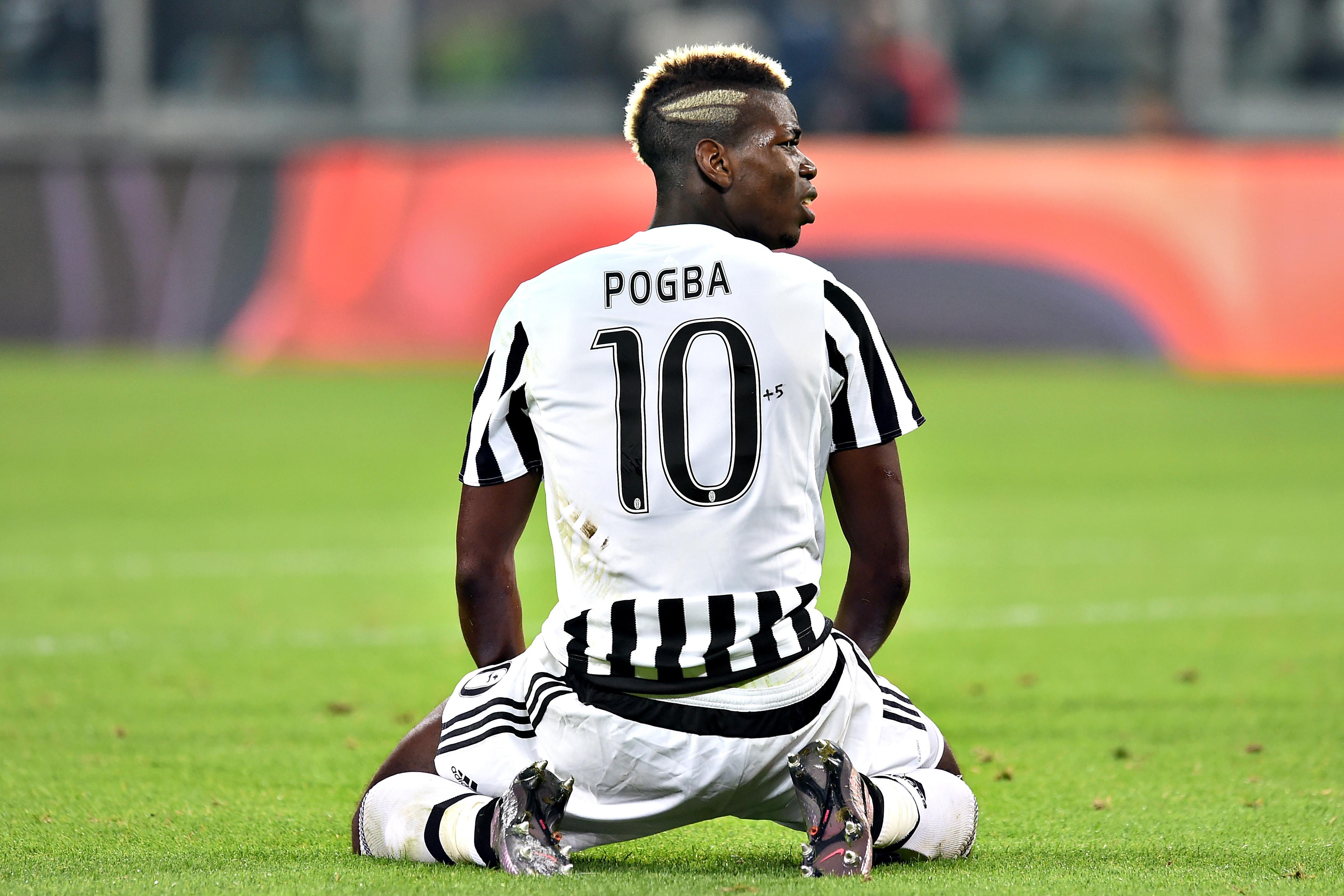 pogba spalle juventus novembre 2015 ifa