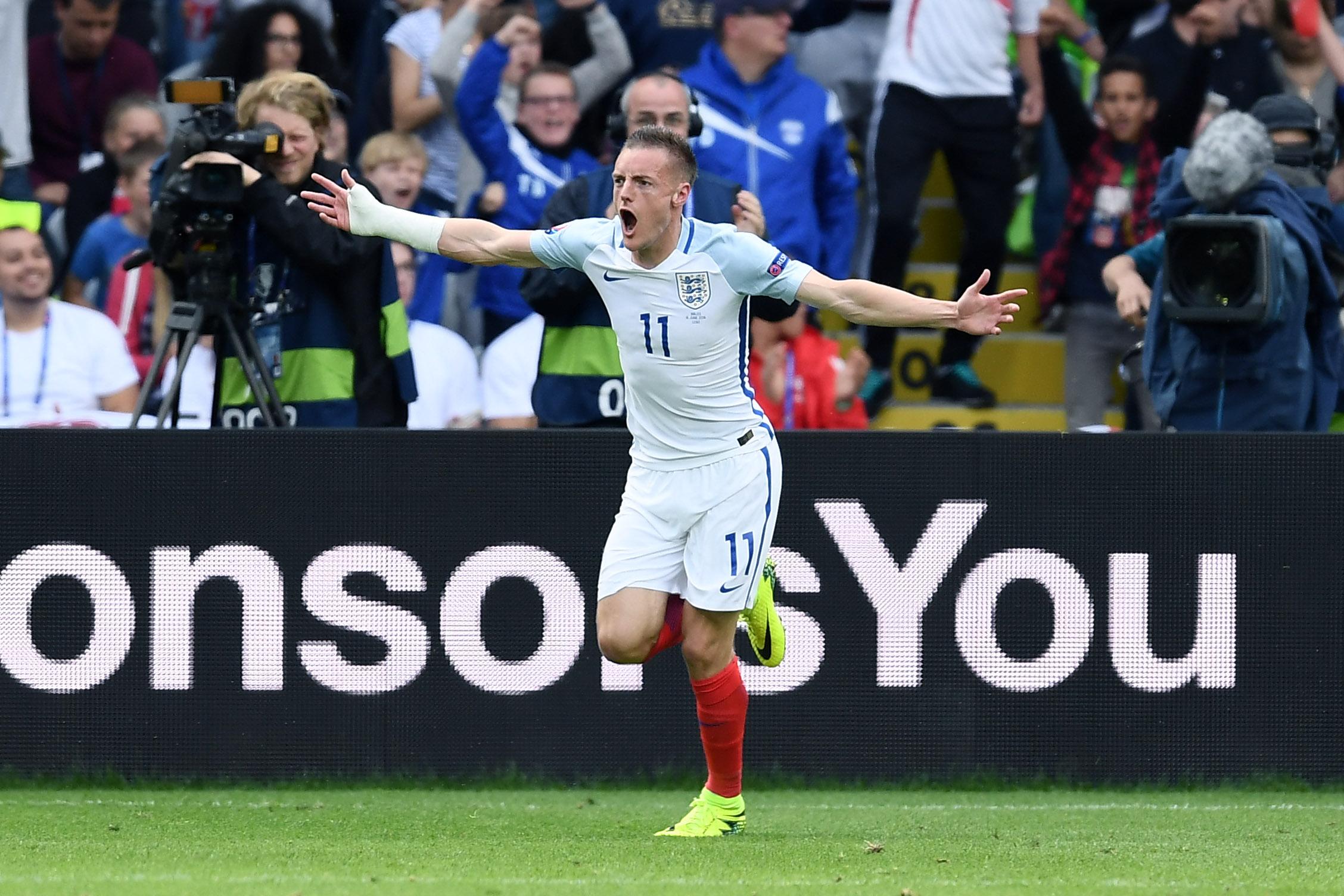 vardy esulta inghilterra europei giugno 2016 ifa