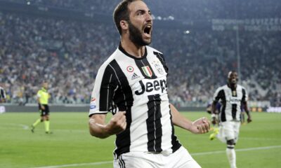 higuain bis juventus esultanza agosto 2016 ifa