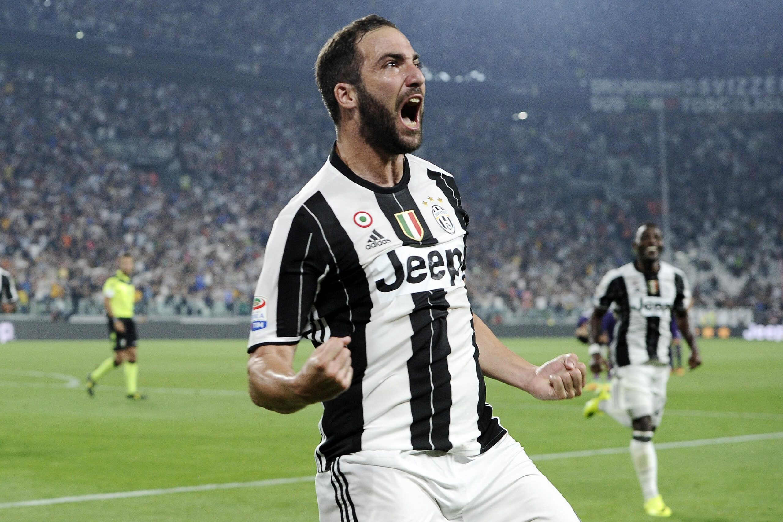 higuain bis juventus esultanza agosto 2016 ifa scaled