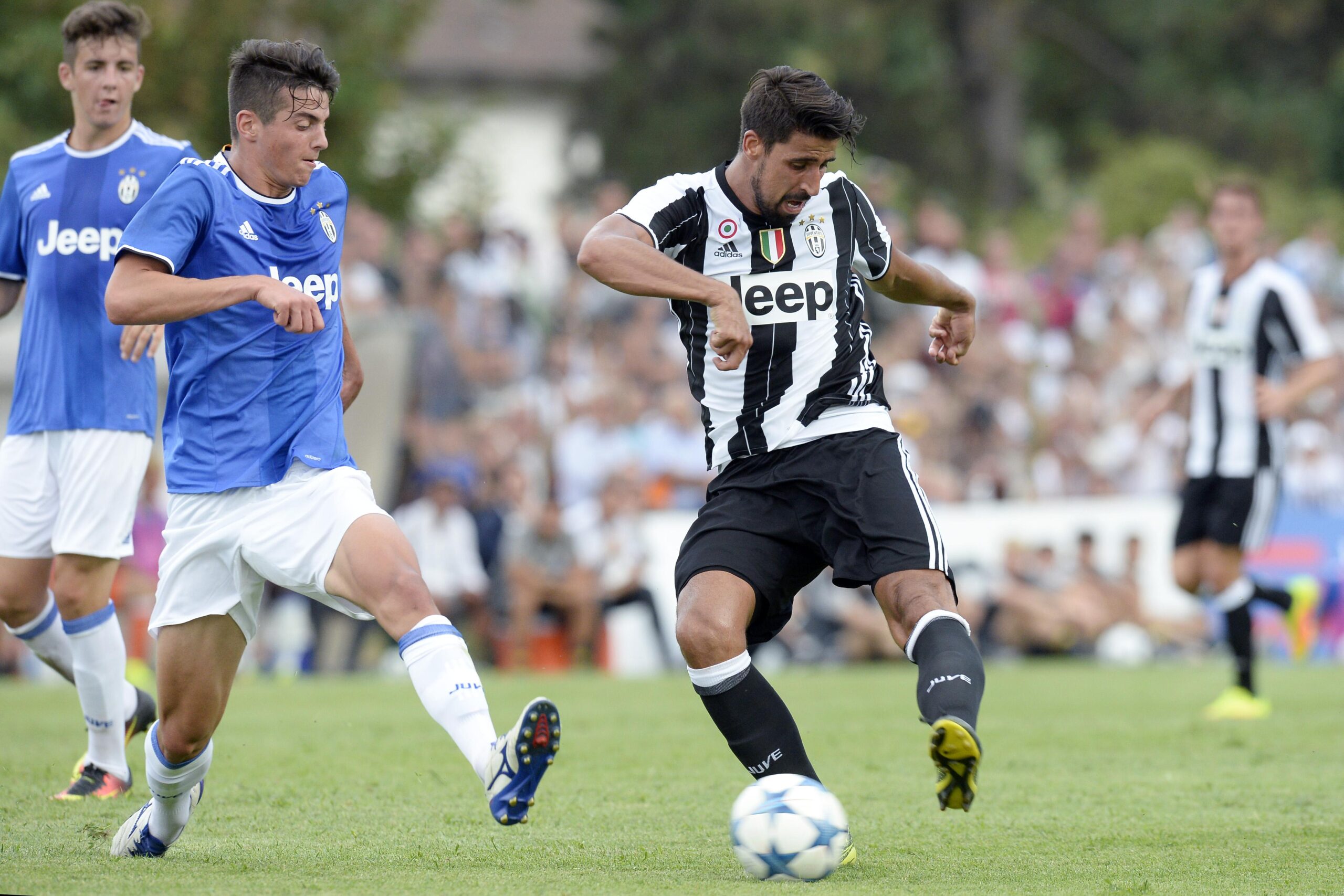 khedira juventus azione agosto 2016 ifa scaled