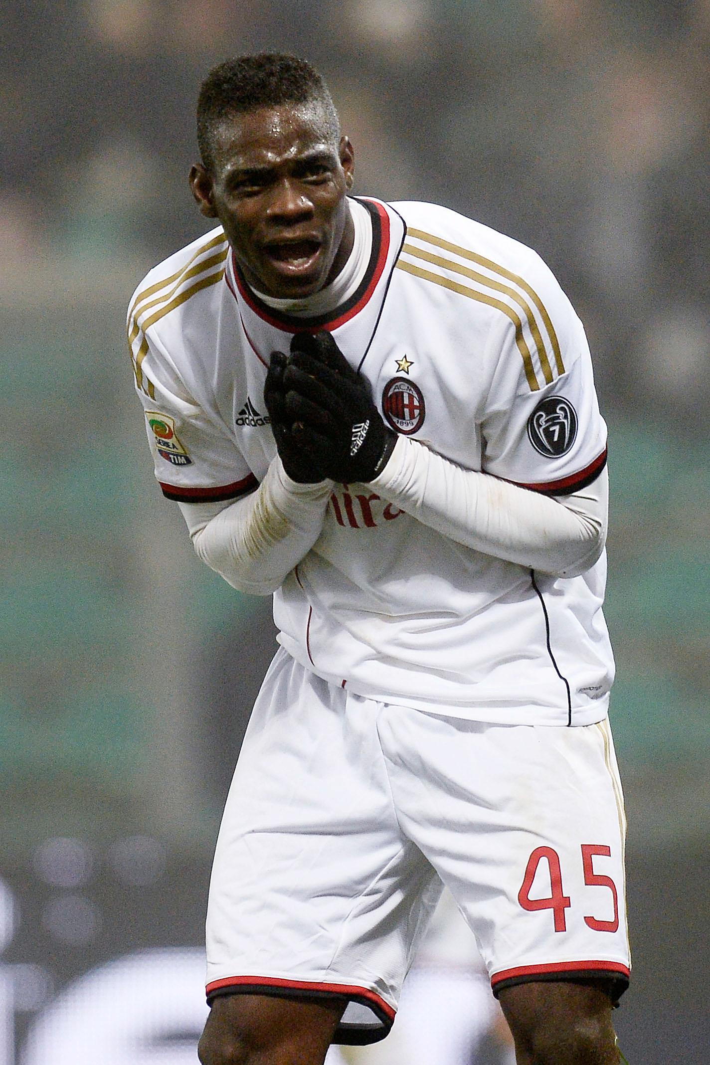 balotelli disperato milan away gennaio 2014 ifa