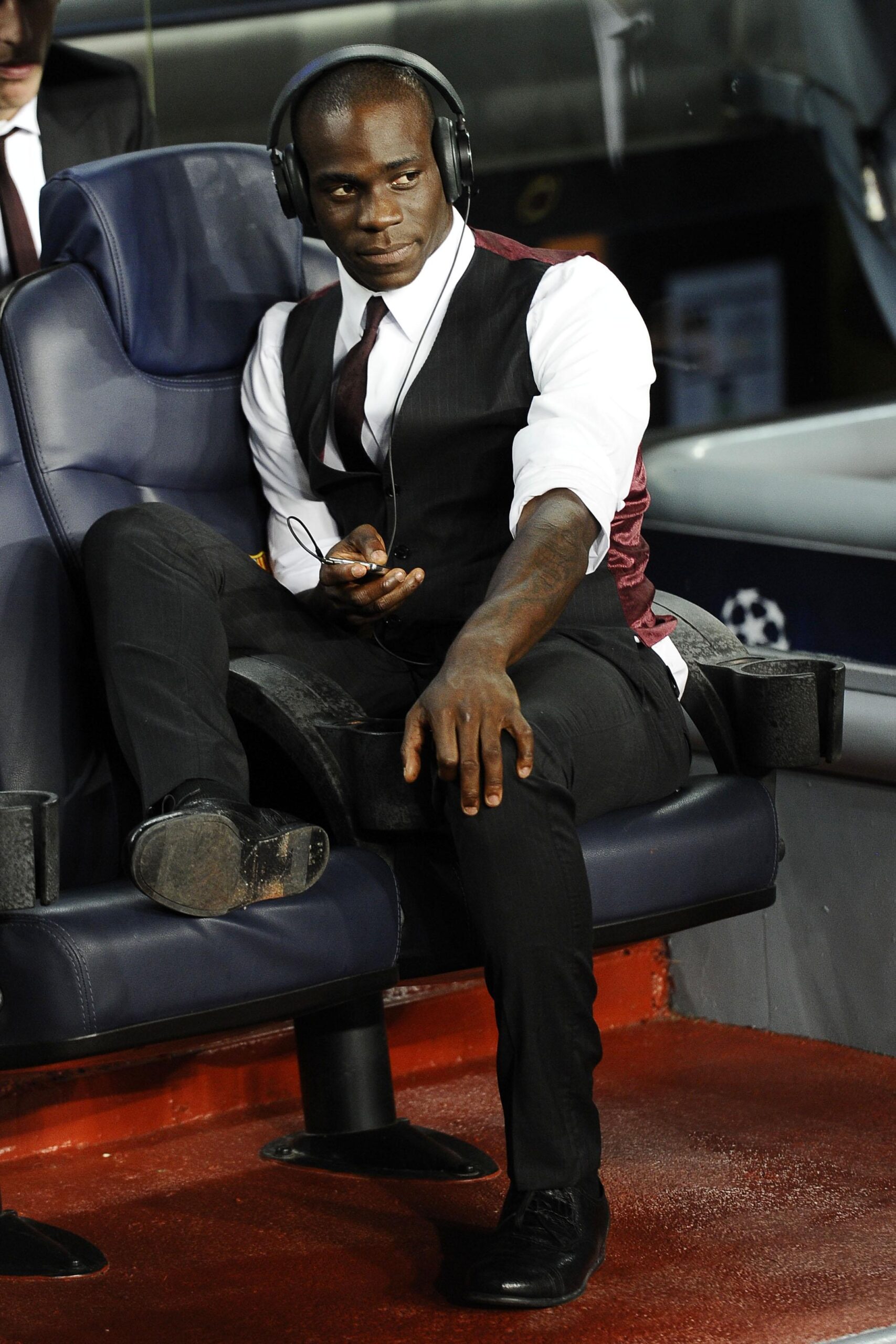 balotelli stravaccato milan champions 2013 ifa scaled