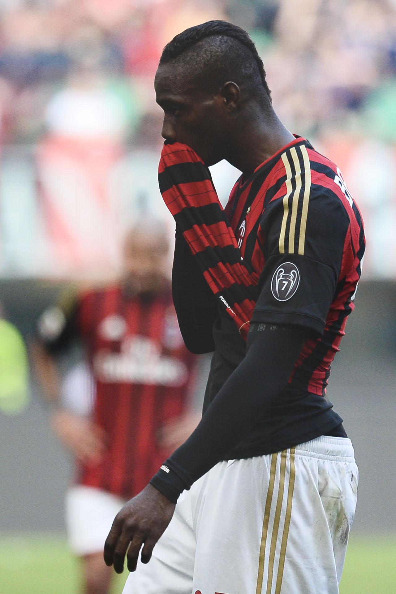 balotelli triste milan marzo 2014 ifa