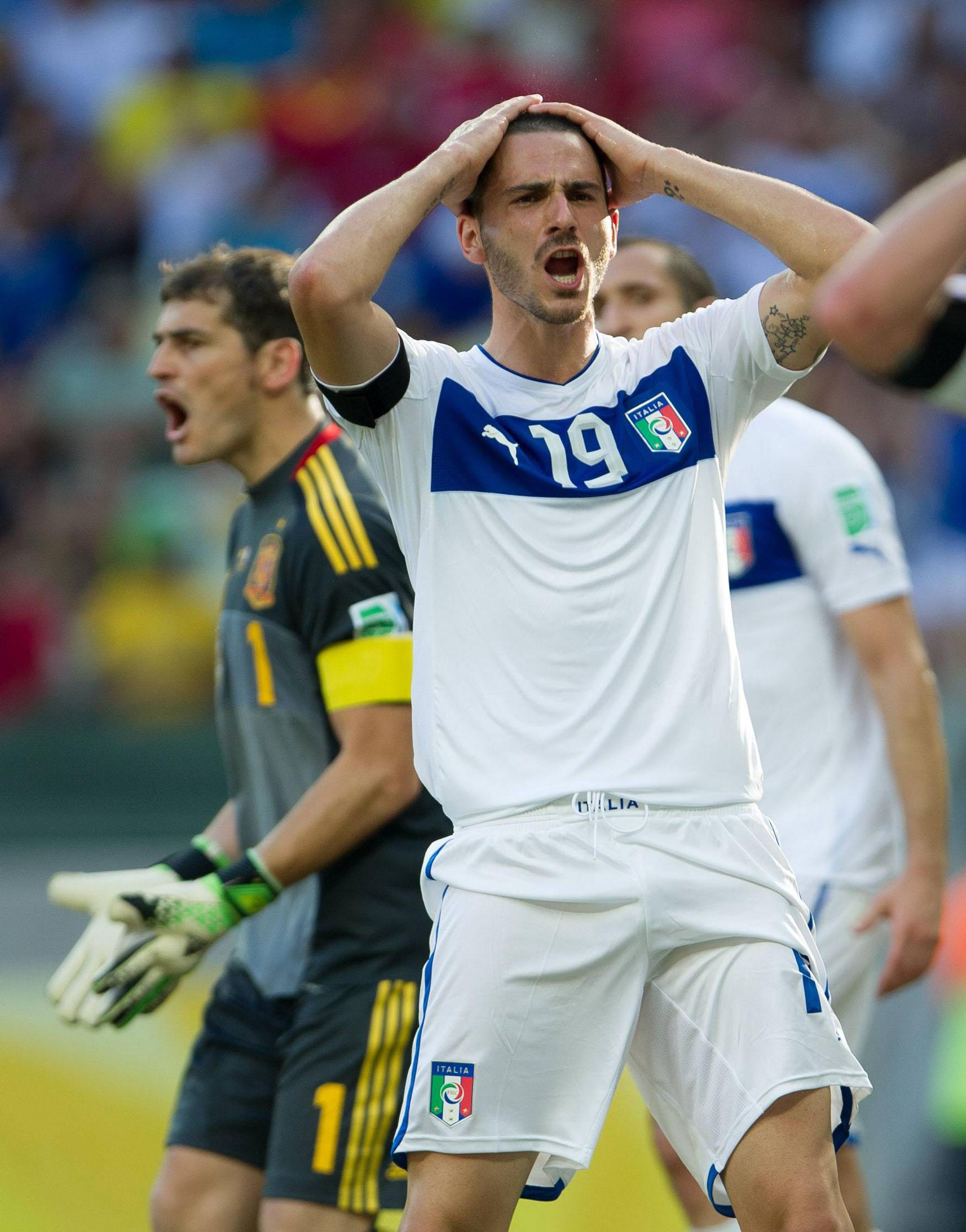 bonucci leonardi italia conf cup 2013 delusione ifa