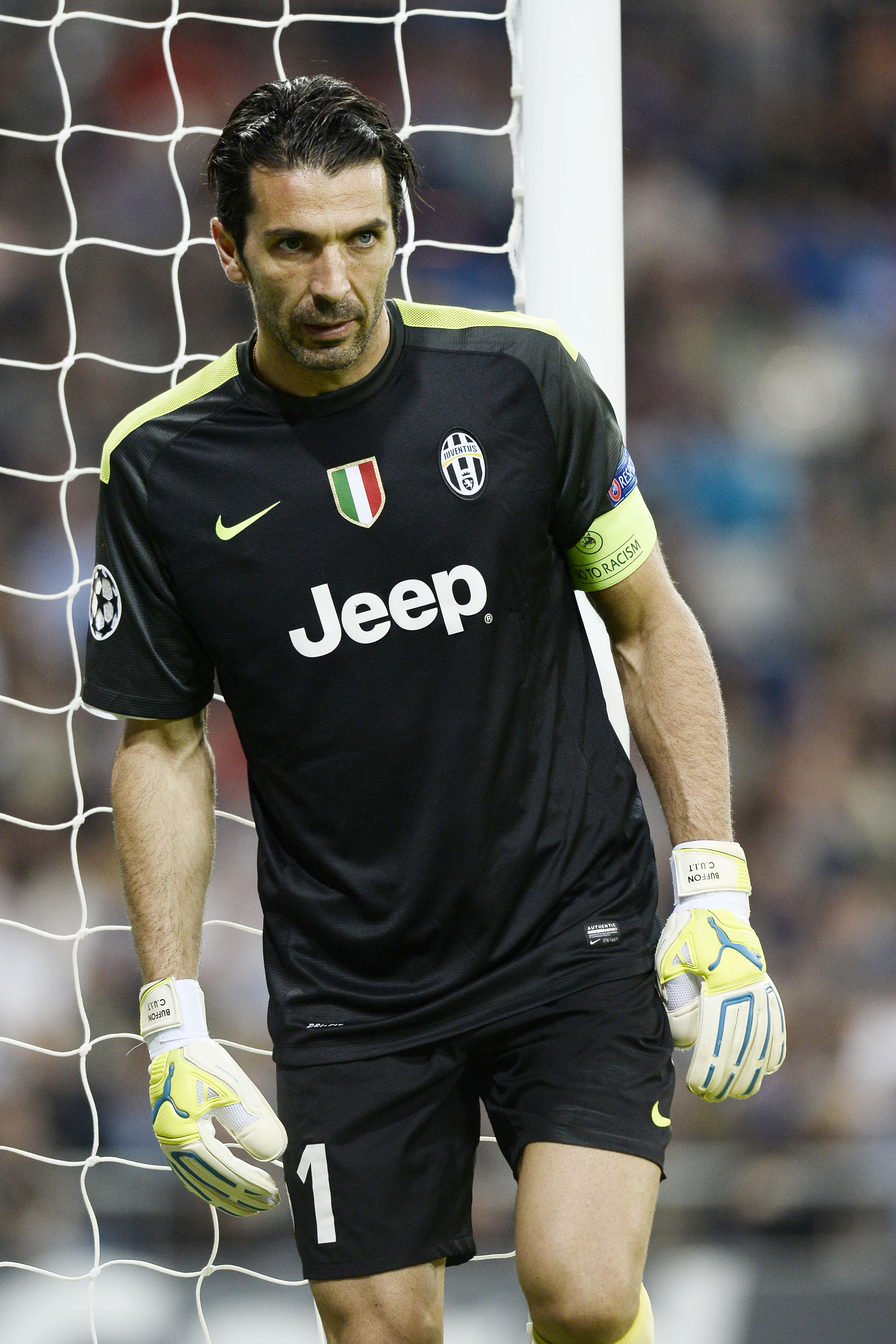 buffon nero juventus champions 2013 ifa