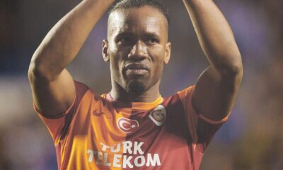 drogba applaude galatasaray champions marzo 2014 ifa