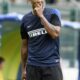 guarin fredy ritiro inter 2013 pinzolo mano sul mento ifa