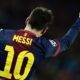 messi spalle pugno al cielo ifa