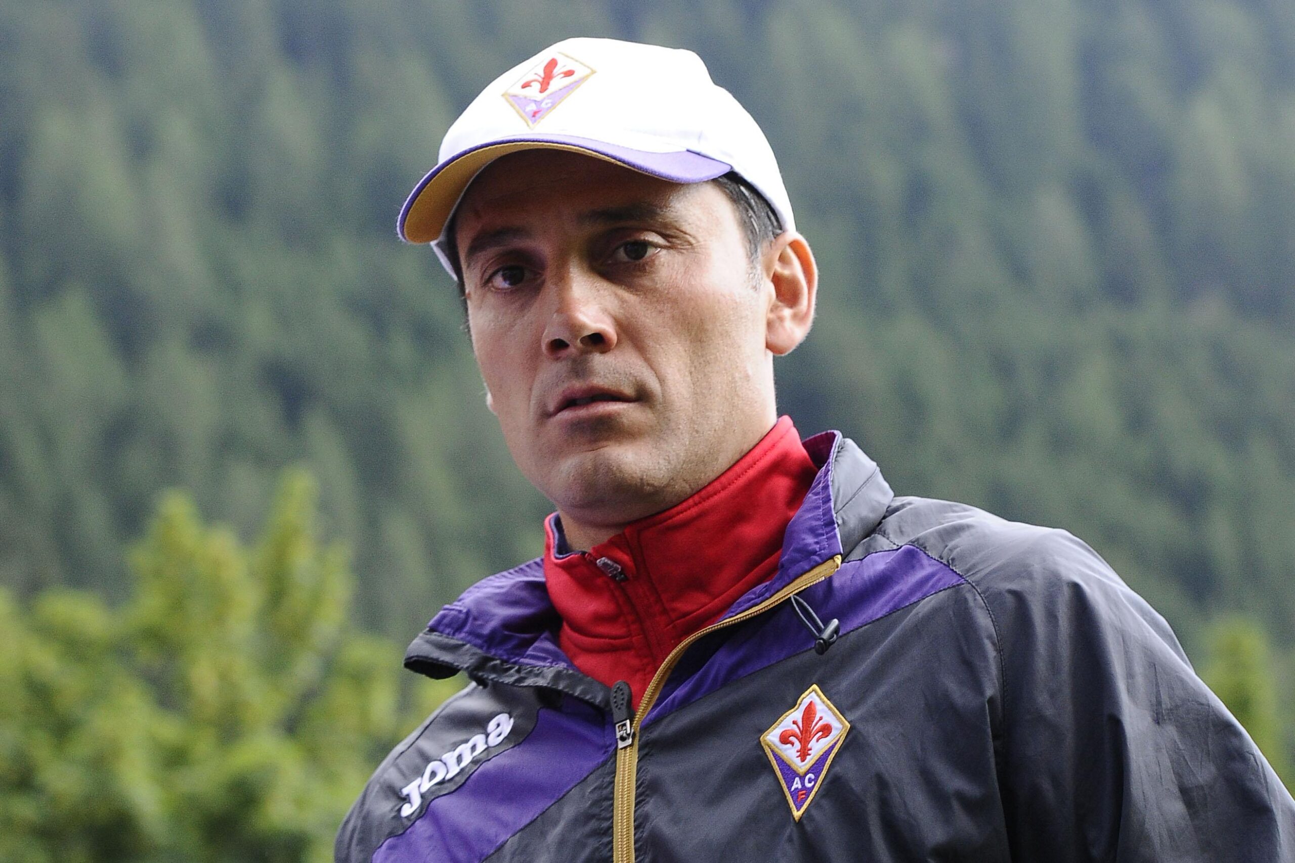 montella amichevole fiorentina 2013 primo piano cappellino ifa scaled