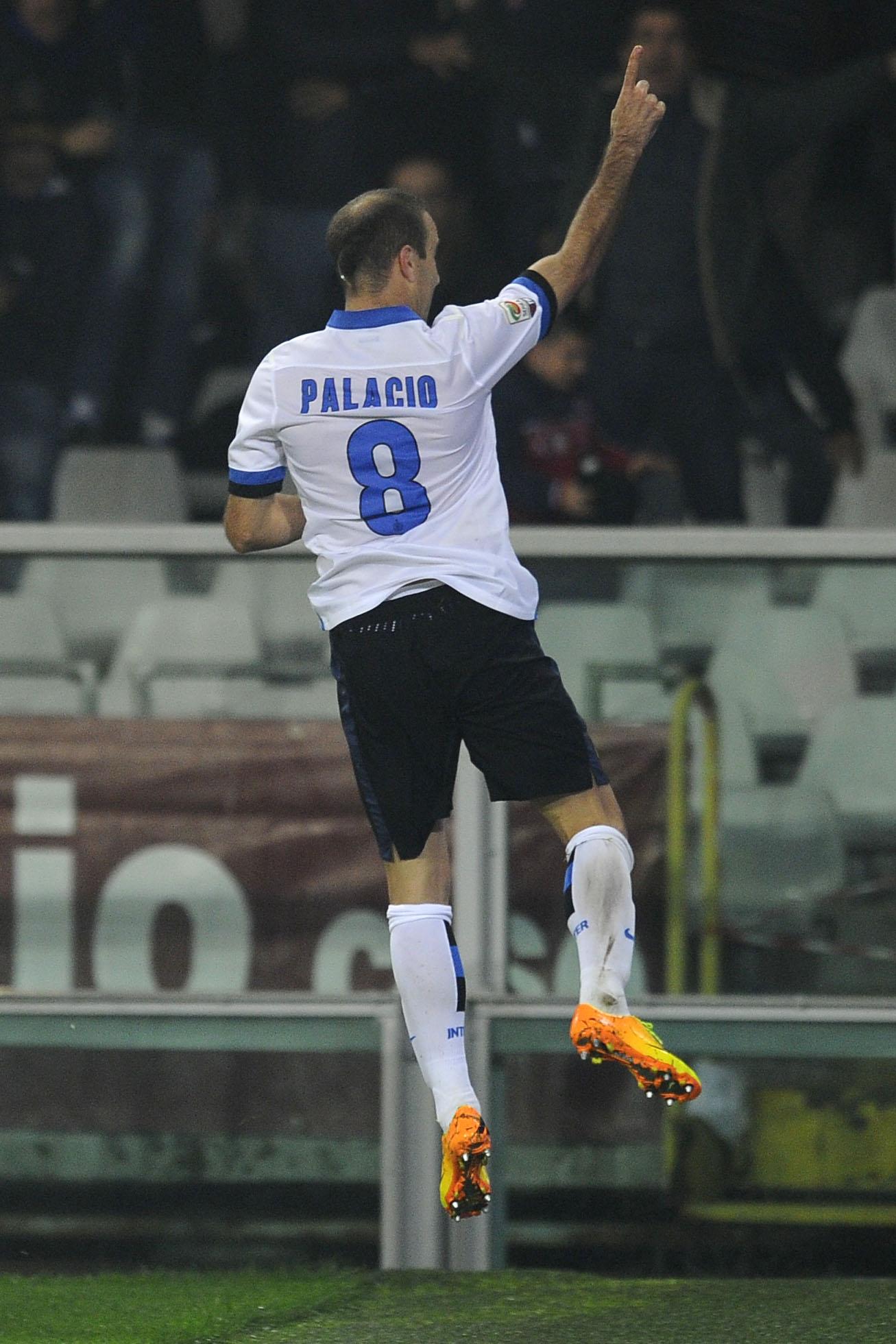 palacio esulta spalle inter away 2013 ifa