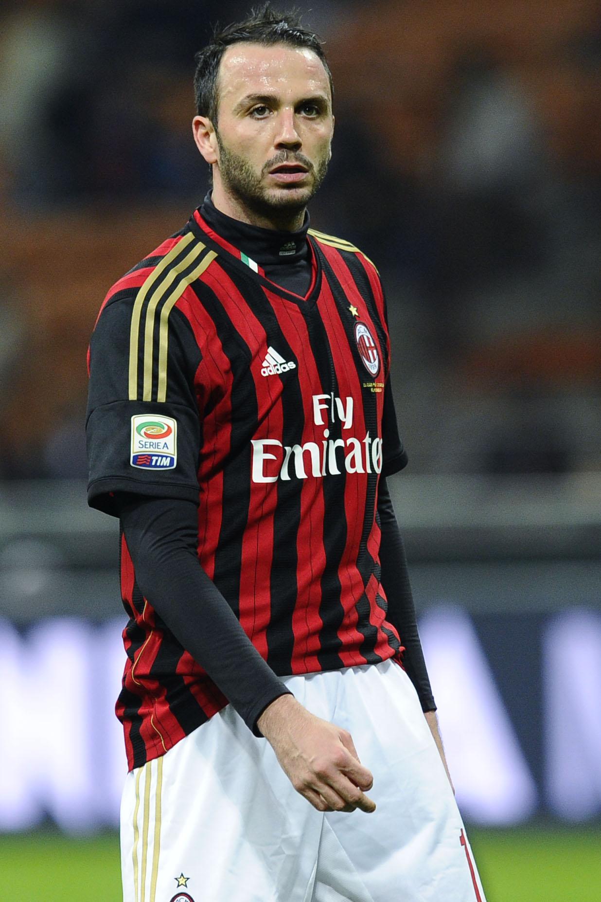 pazzini teso milan febbraio 2014 ifa