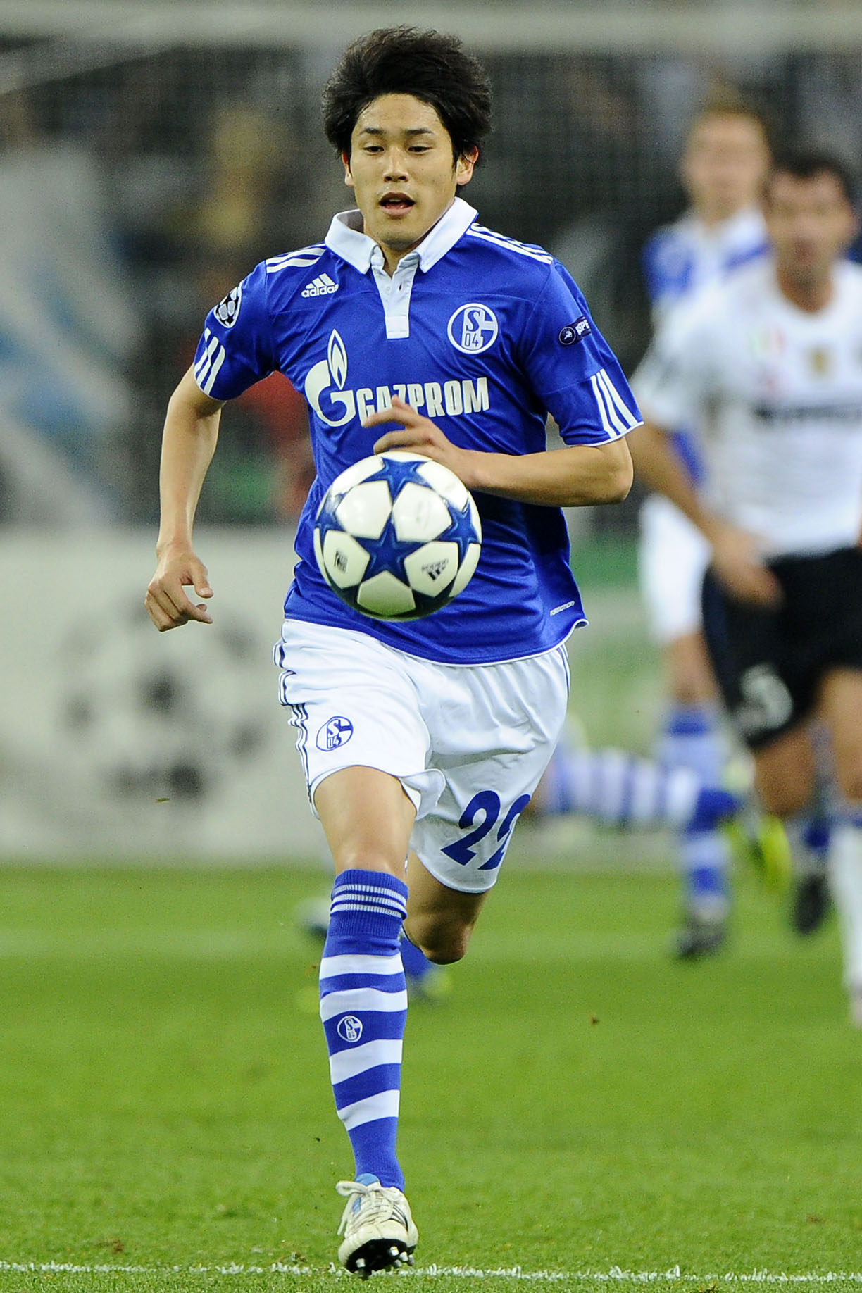 uchida atsuto schalke (azione) ifa